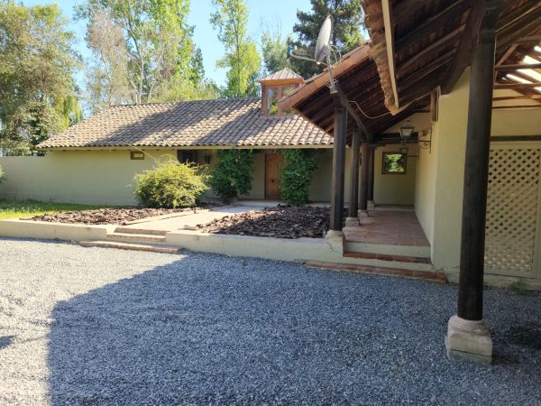 Casa Estilo Chileno En Condominio Buena Ubicacion Pirque $1.600.000 C 2844900854 - Imagen 16